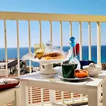 Attico Cerasella Con Incredibile Vista Mare In Pieno Centro E Posto Auto Apartment